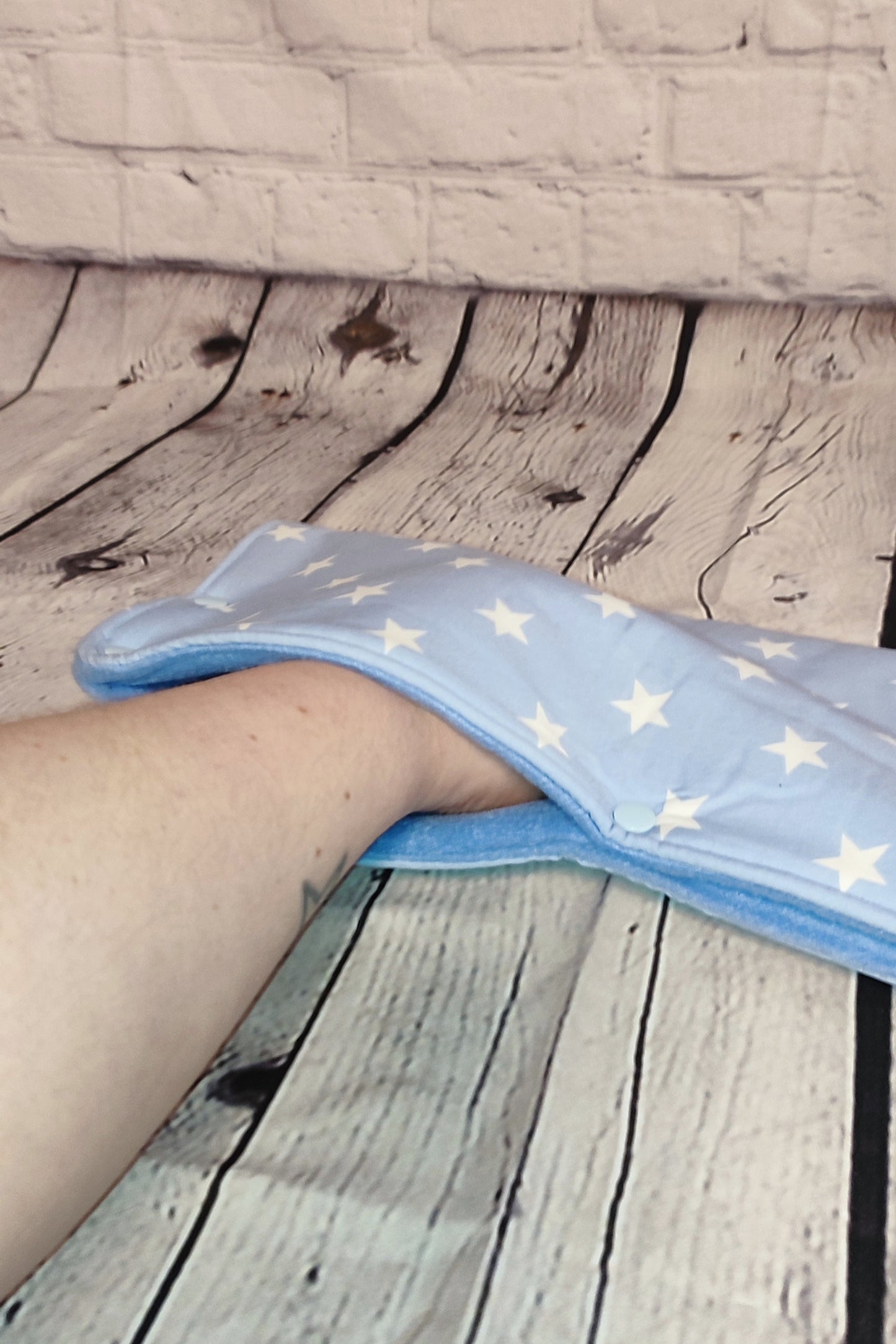 Blue Star Hand Snug
